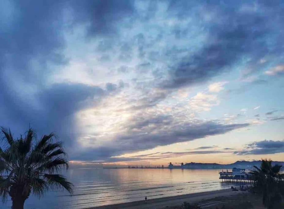 Beautiful Sea View Apartment Дуррес Экстерьер фото